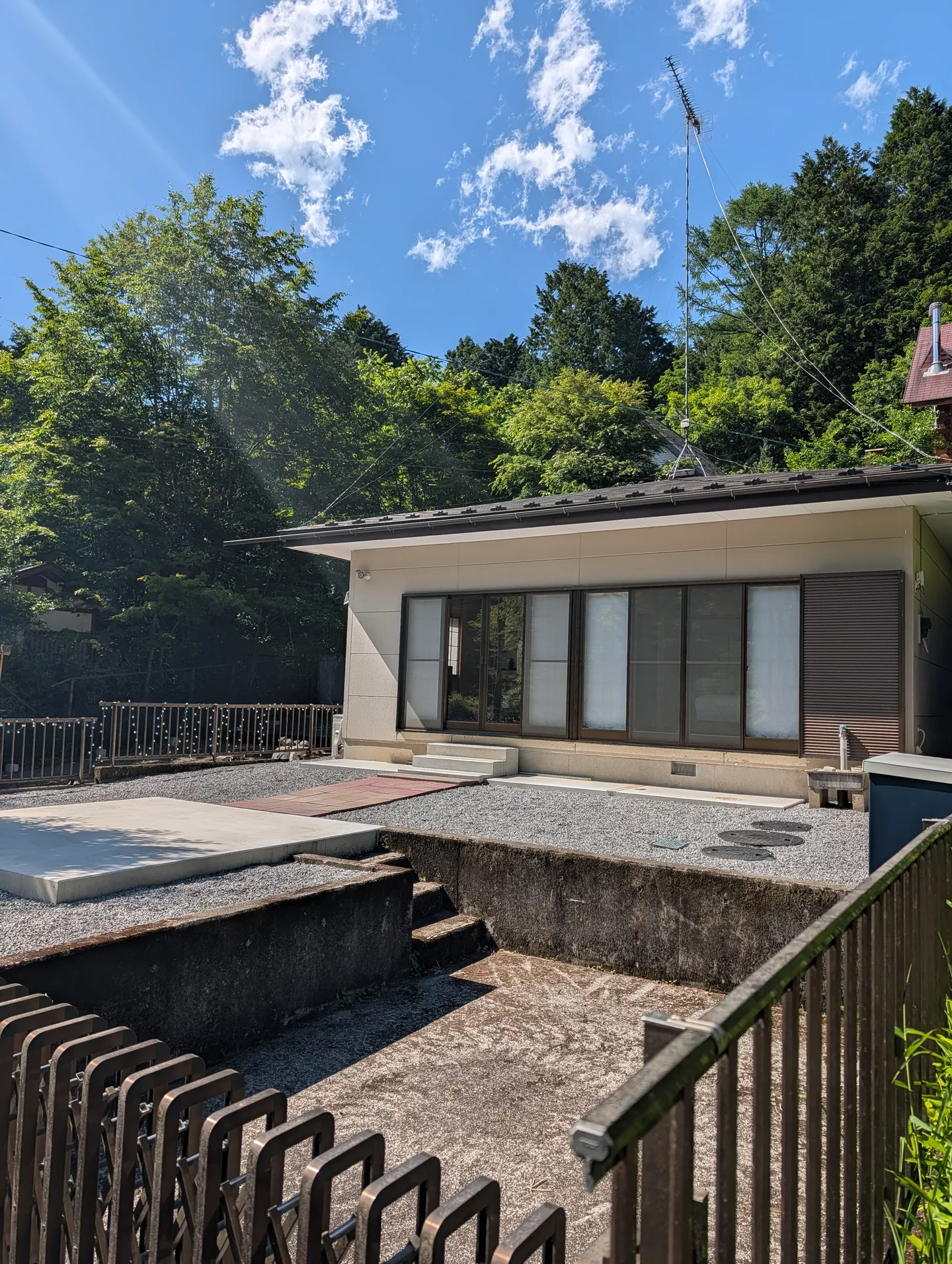 木立に囲まれたStay3Villa 日光 一刻の外観